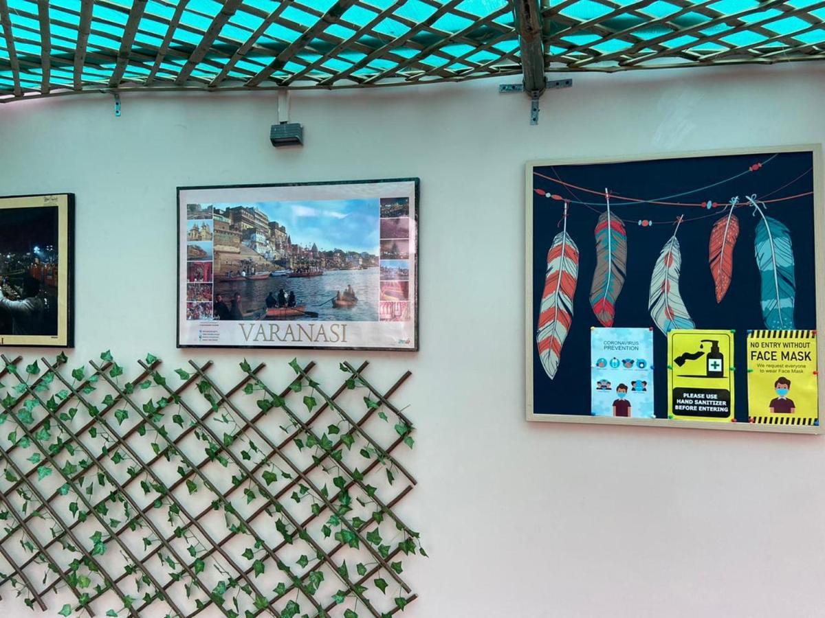 The Sunaina Hotel Benares Buitenkant foto